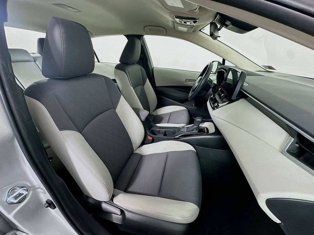 Used 2024 Toyota Corolla LE image 26