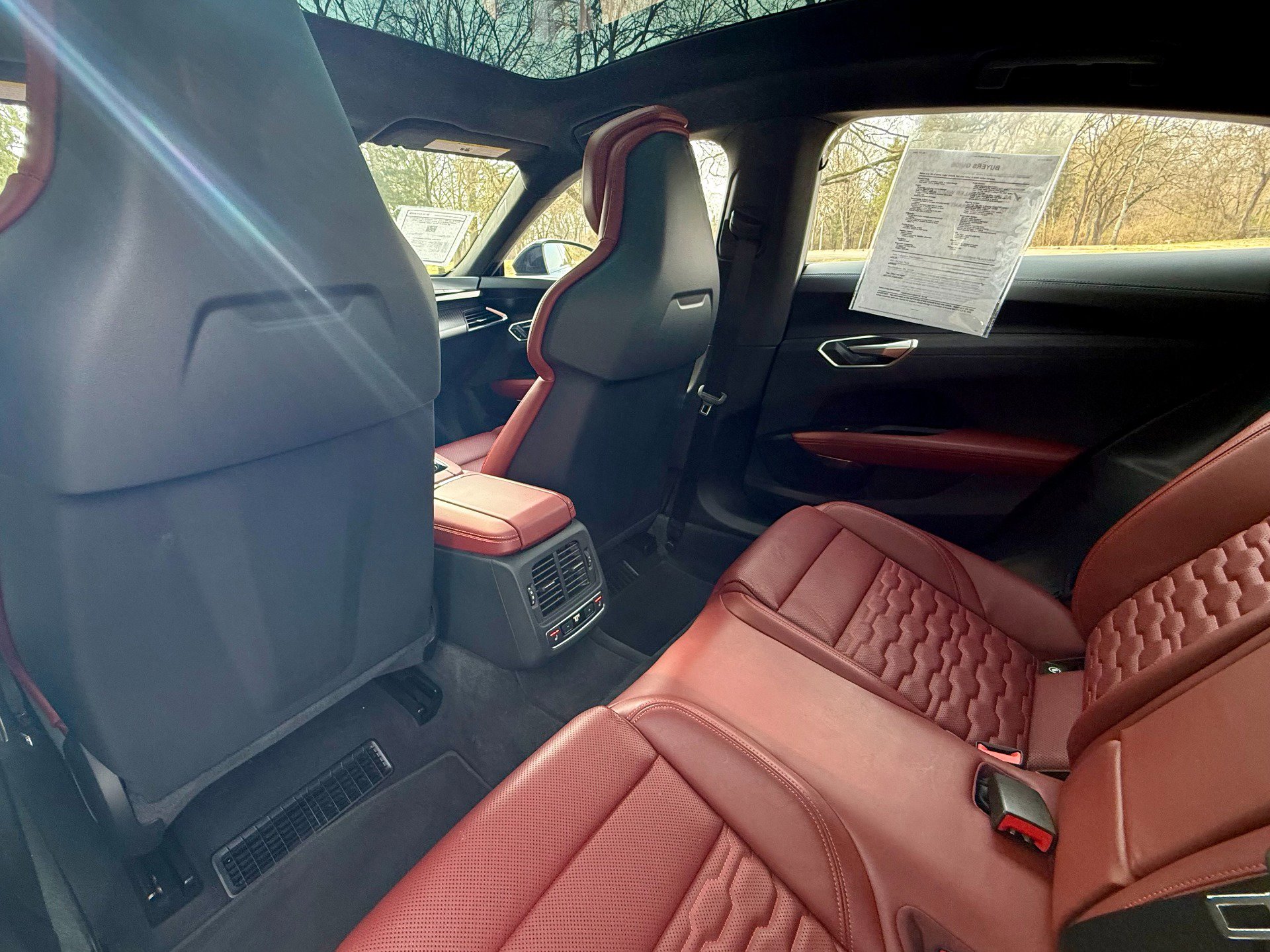 Used 2024 Audi RS e-tron GT w/ Carbon Performance Package image 15