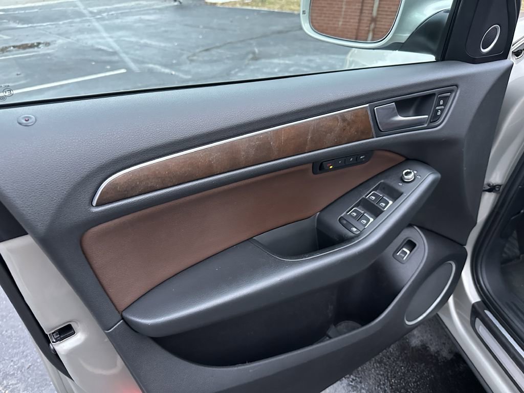 Used 2013 Audi Q5 3.0T Premium Plus image 21
