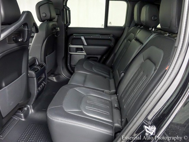 Used 2022 Land Rover Defender 110 X-Dynamic HSE AWD/4WD image 14