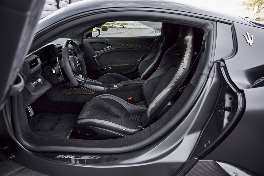 Used 2024 Maserati MC20 Coupe image 41