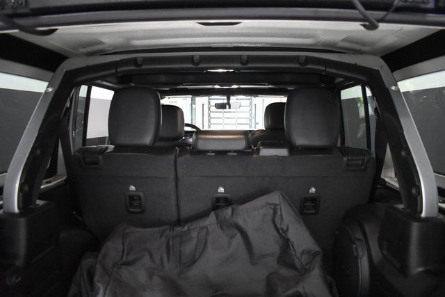 Used 2022 Jeep Wrangler Unlimited Sahara w/ Cold Weather Group image 40