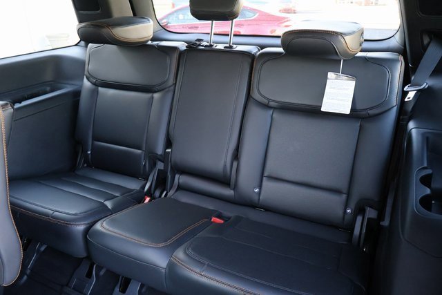 Used 2025 Ford Expedition Tremor image 28