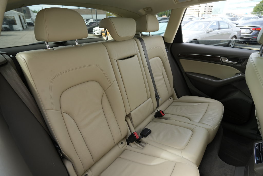 Used 2016 Audi Q5 2.0T Premium AWD/4WD image 30