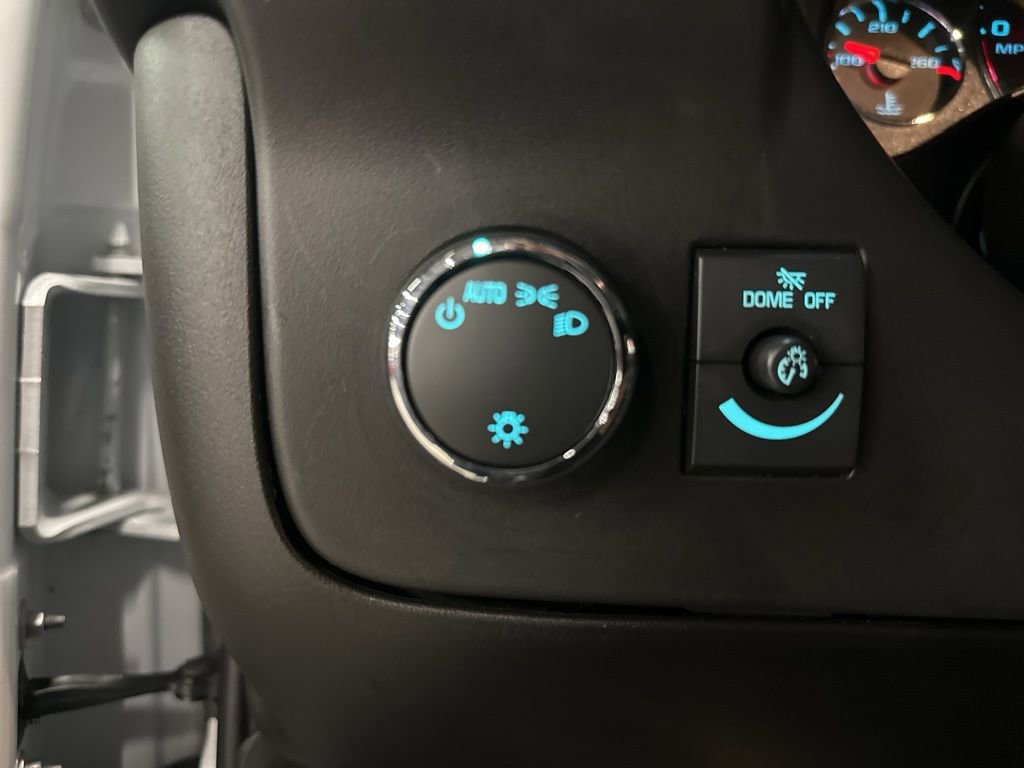 Used 2024 GMC Savana 2500 w/ Driver Convenience Package image 19