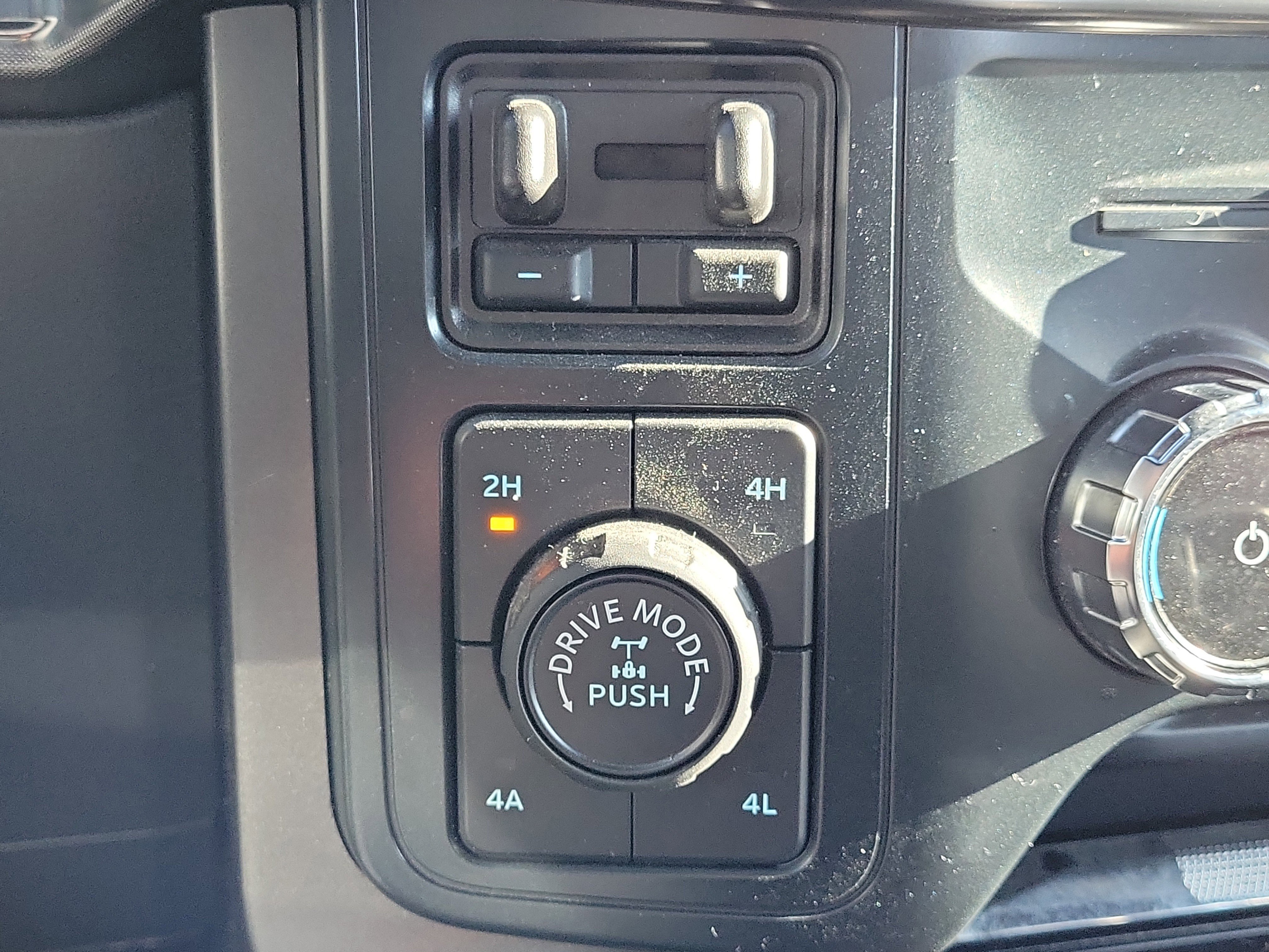 Used 2025 Ford F150 Tremor w/ Equipment Group 402A High image 32