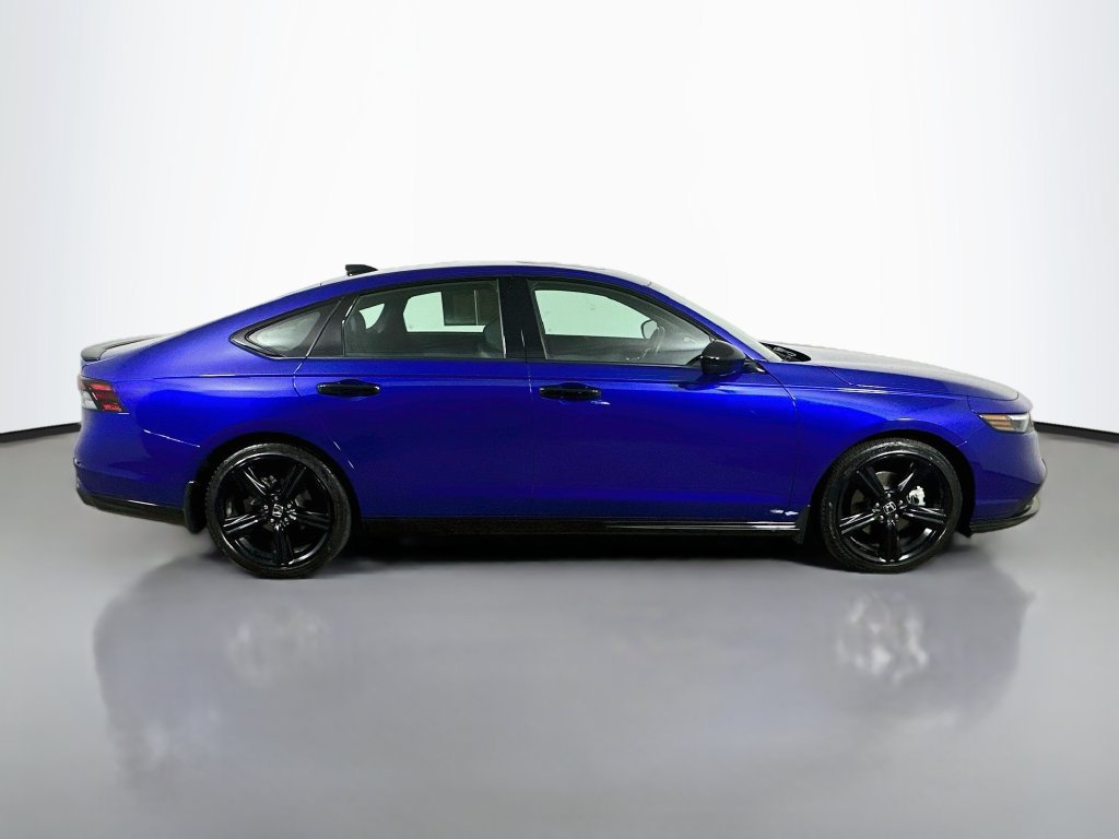 Used 2025 Honda Accord Sport image 7
