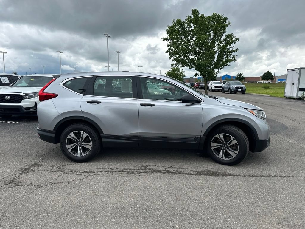 Used 2018 Honda CR-V LX image 11