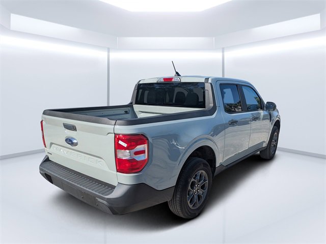 Used 2023 Ford Maverick XLT image 3