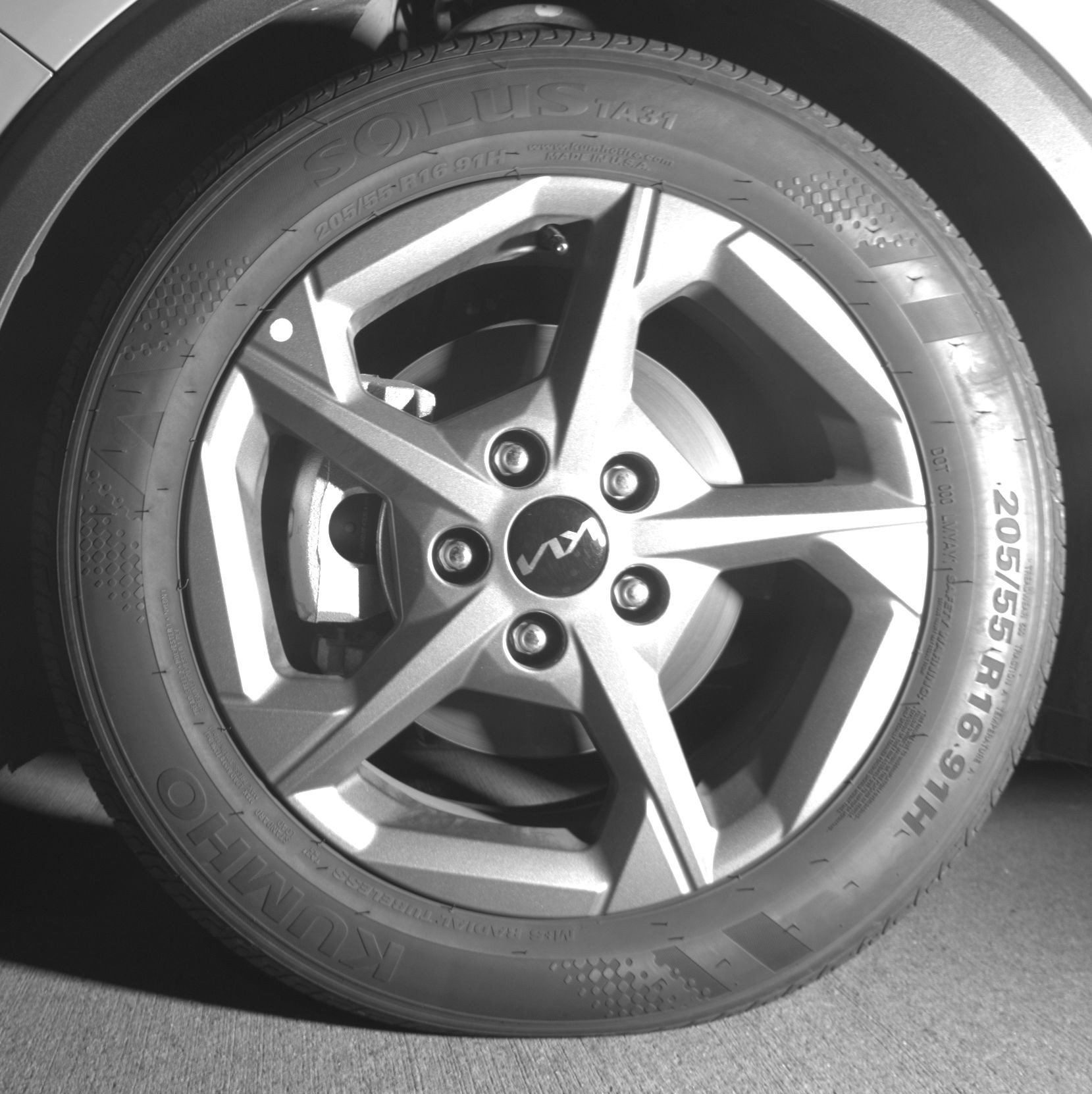 Used 2025 Kia K4 LXS image 12