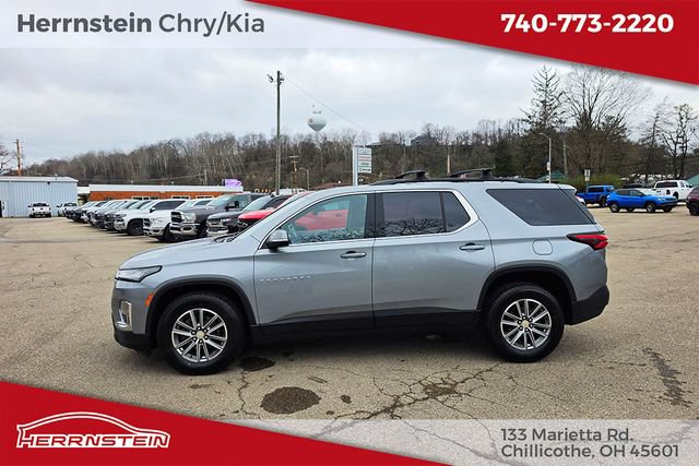 Used 2023 Chevrolet Traverse LT FWD image 4