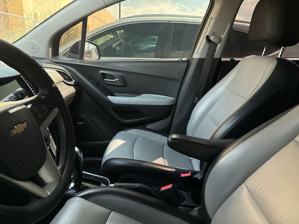 Used 2018 Chevrolet Trax Premier image 3
