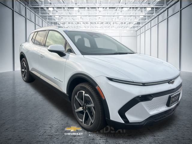 New 2026 Chevrolet Equinox EV LT AWD/4WD image 3