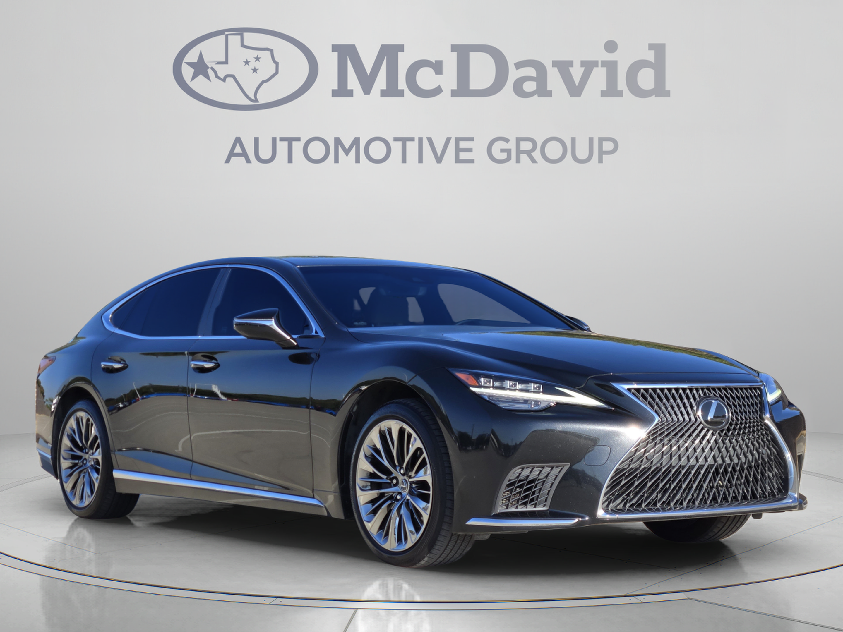 Used 2021 Lexus LS 500 w/ Accessory Package (Z2) RWD image 7