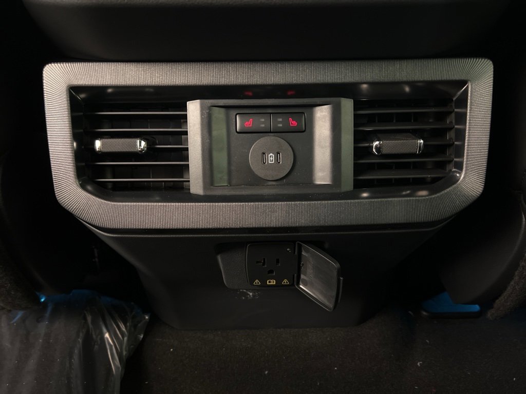 New 2026 Ford F250 Platinum image 39