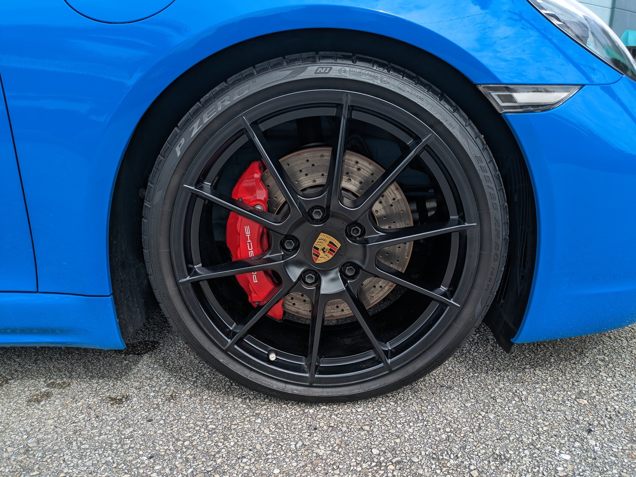 Used 2023 Porsche 718 Cayman GTS RWD image 11