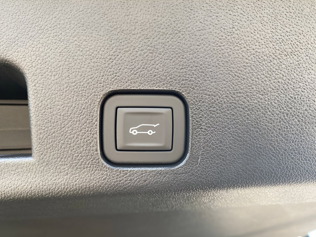 New 2027 Chevrolet Traverse RS AWD/4WD image 31