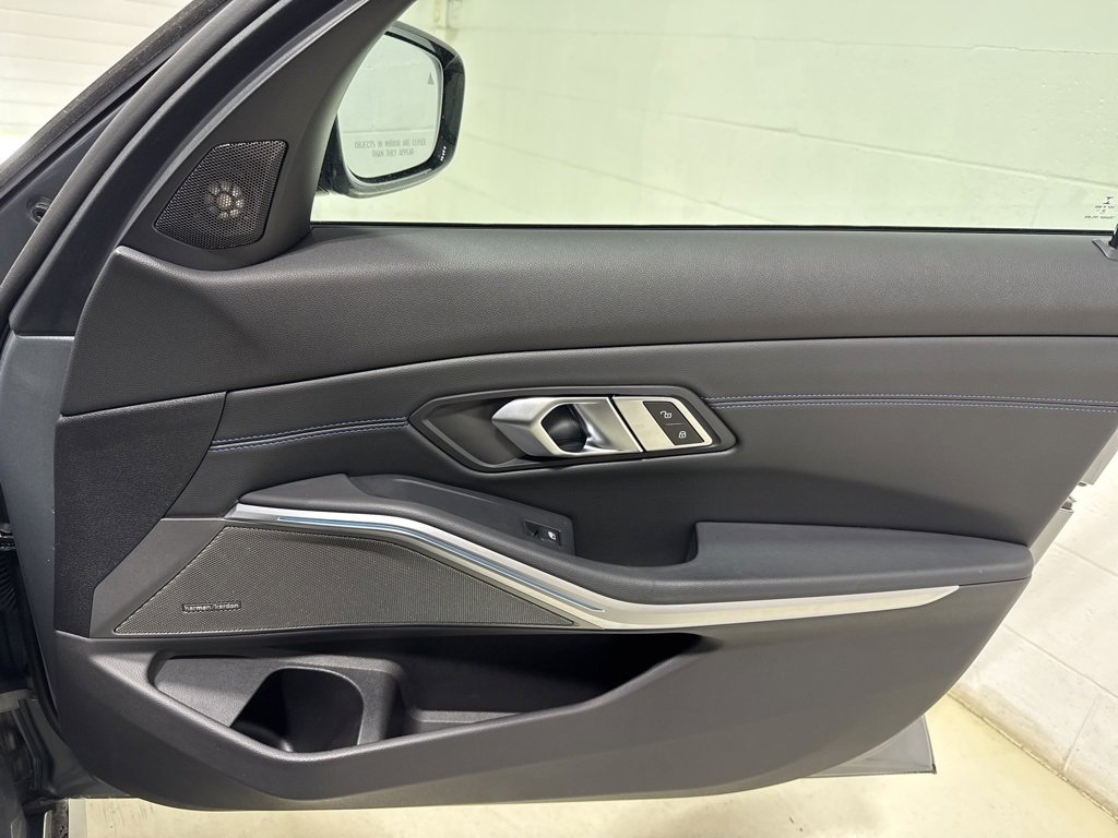 Used 2023 BMW 330e xDrive w/ M Sport Package image 38
