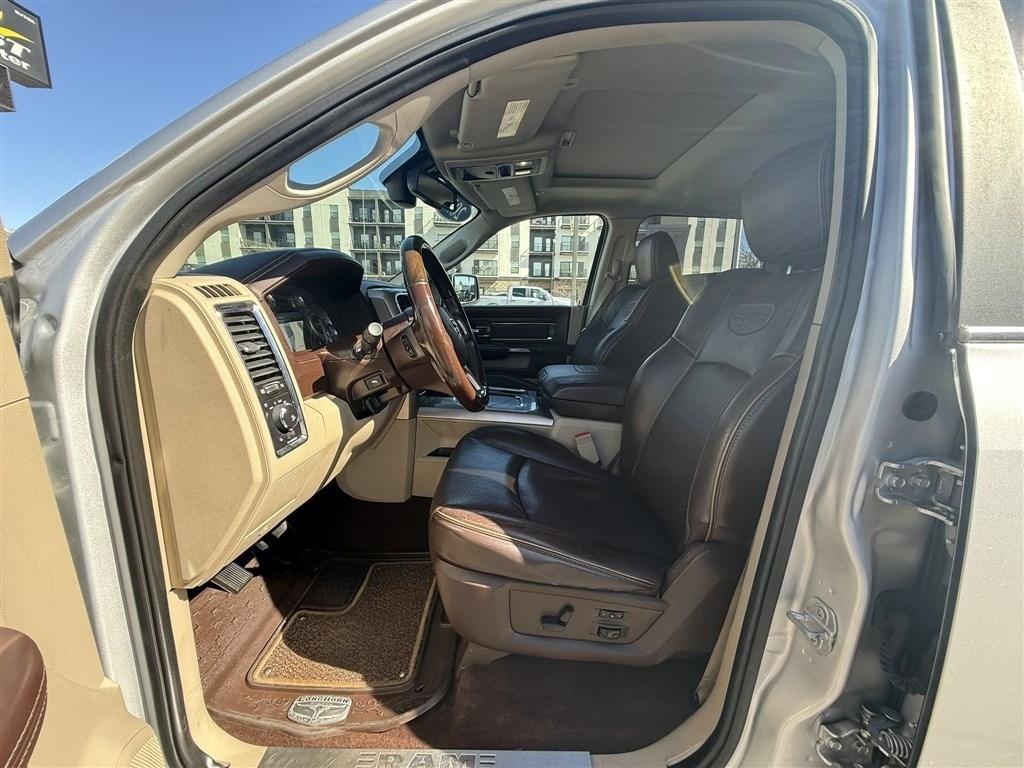 Used 2017 RAM 1500 Laramie Longhorn w/ Convenience Group image 21