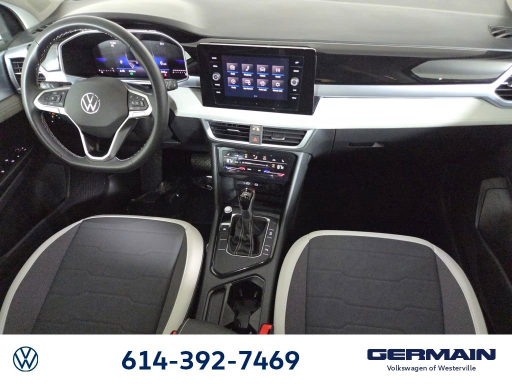 Used 2025 Volkswagen Taos SE image 25