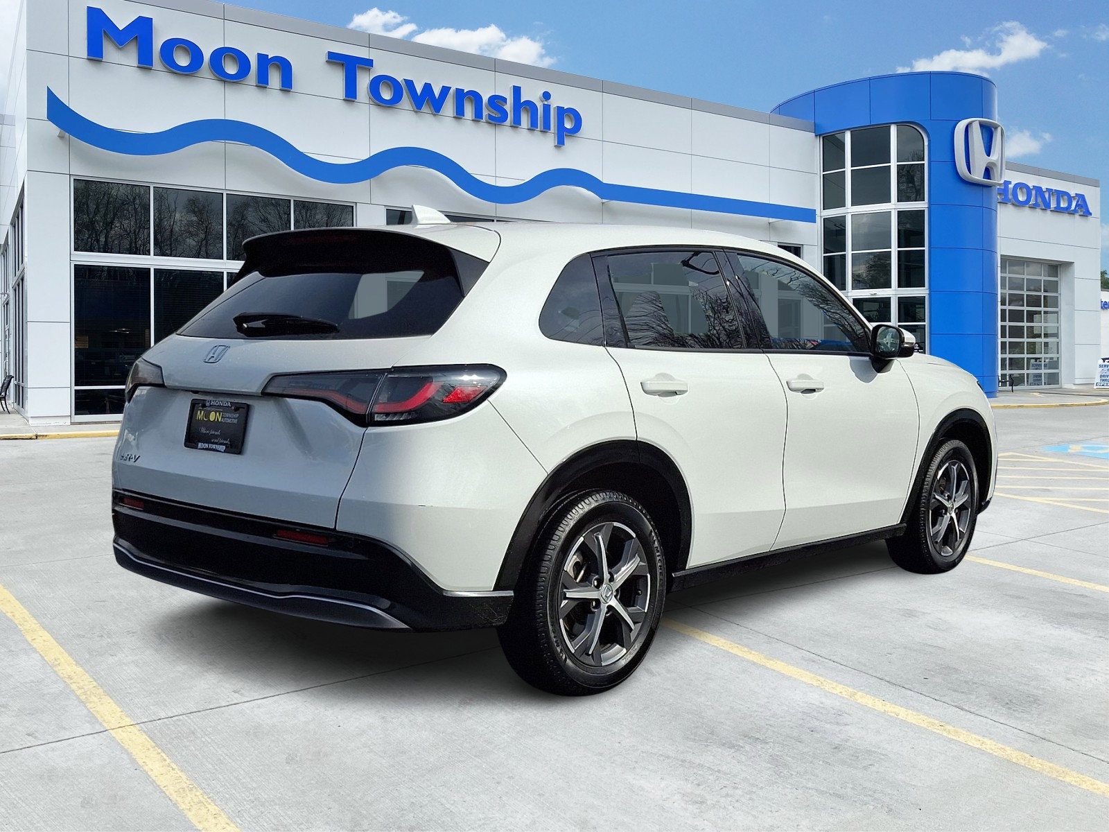 Used 2024 Honda HR-V EX-L image 6