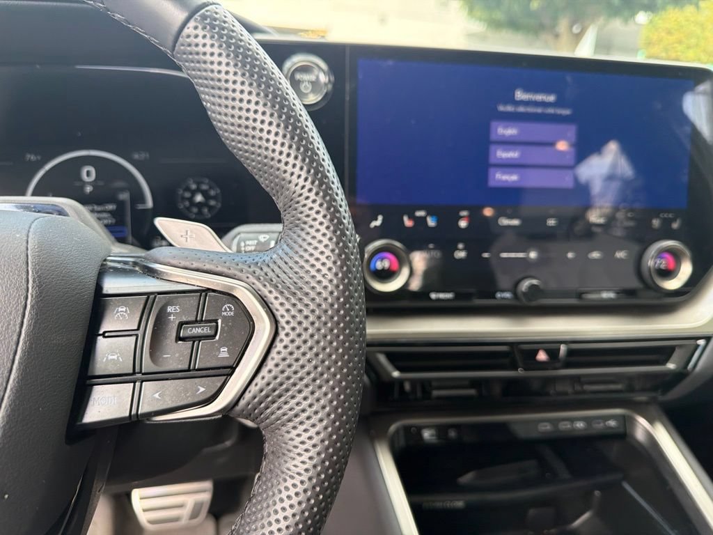 Certified 2026 Lexus TX 500h AWD w/ Technology Package image 27