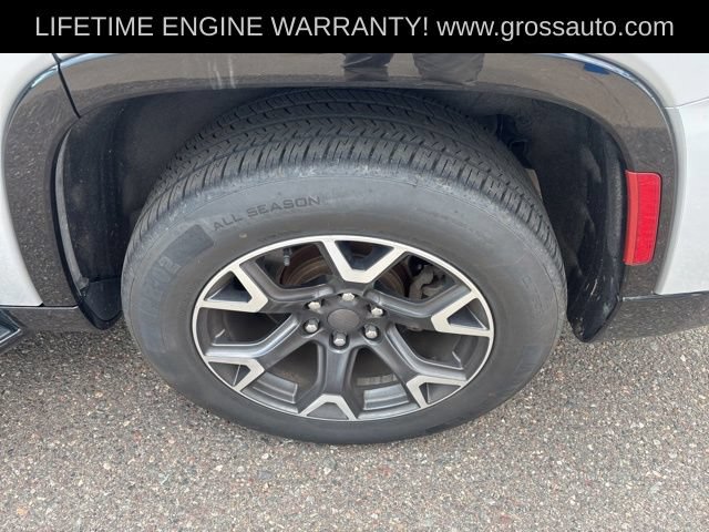 Used 2024 Jeep Wagoneer Series III AWD/4WD image 25