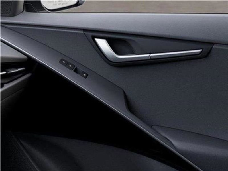 New 2025 Kia Niro EX Touring image 79