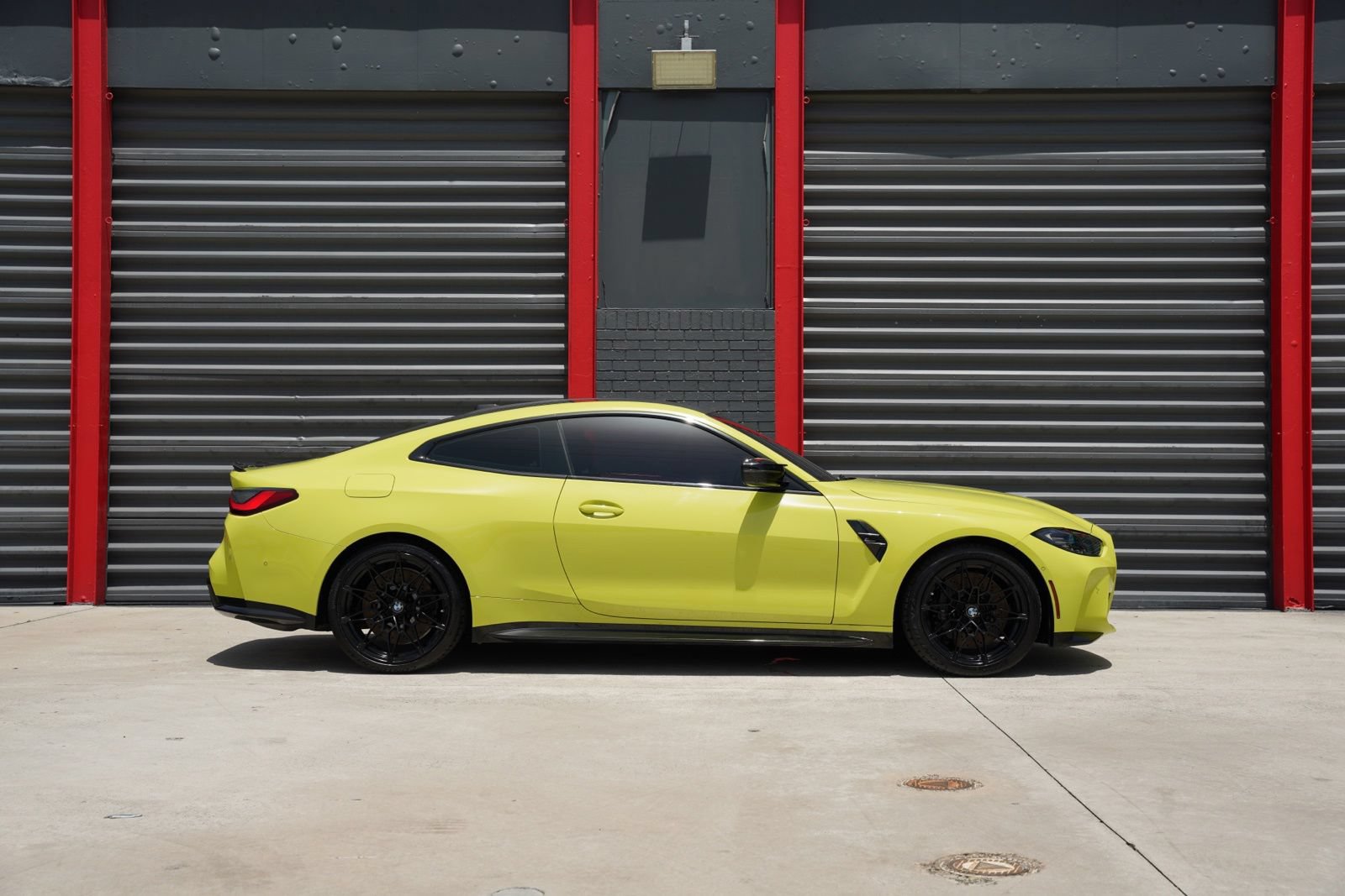 Used 2024 BMW M4 Competition w/ Parking Assistance Package RWD image 19