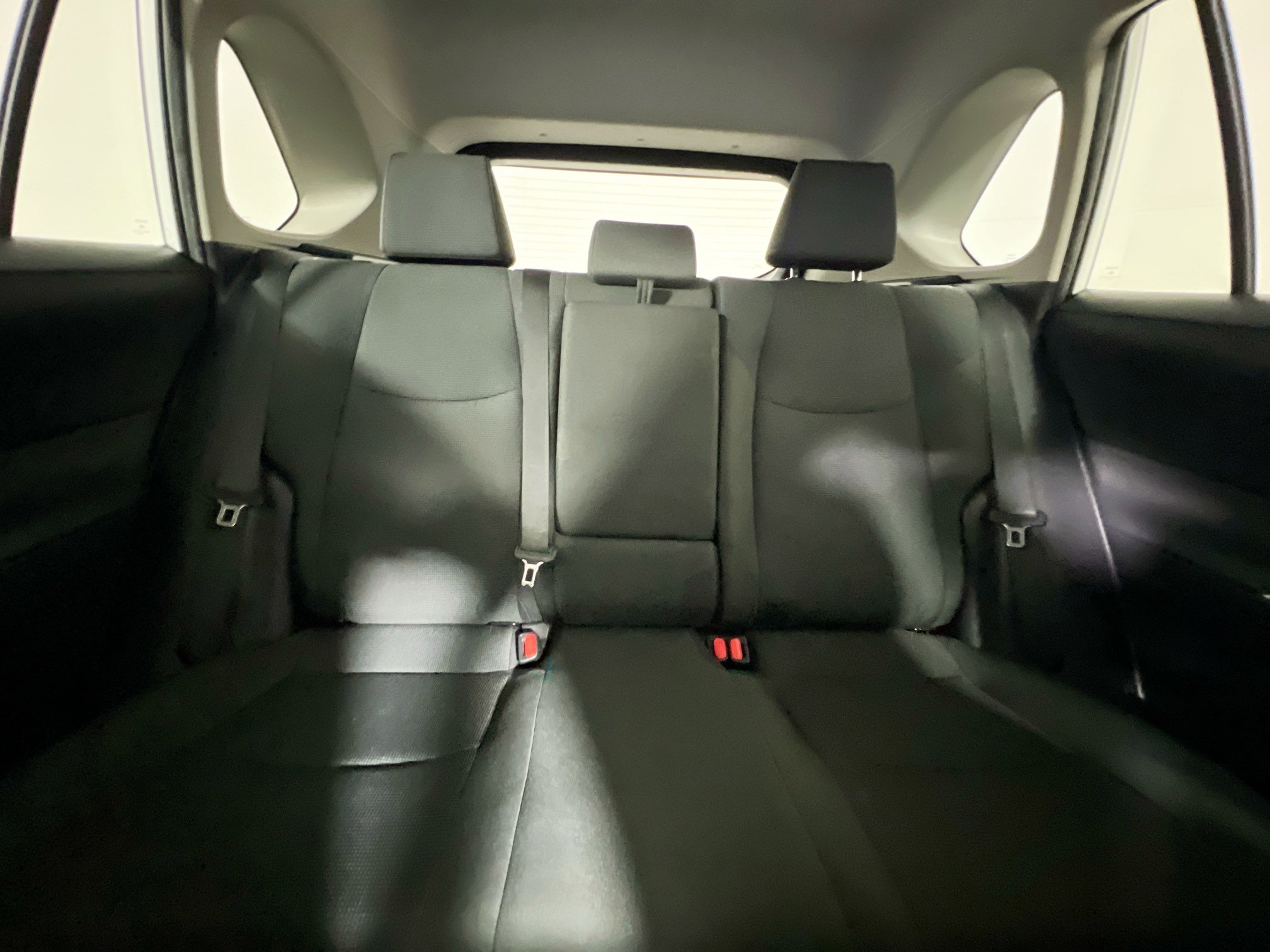 Used 2024 Toyota RAV4 LE FWD image 32