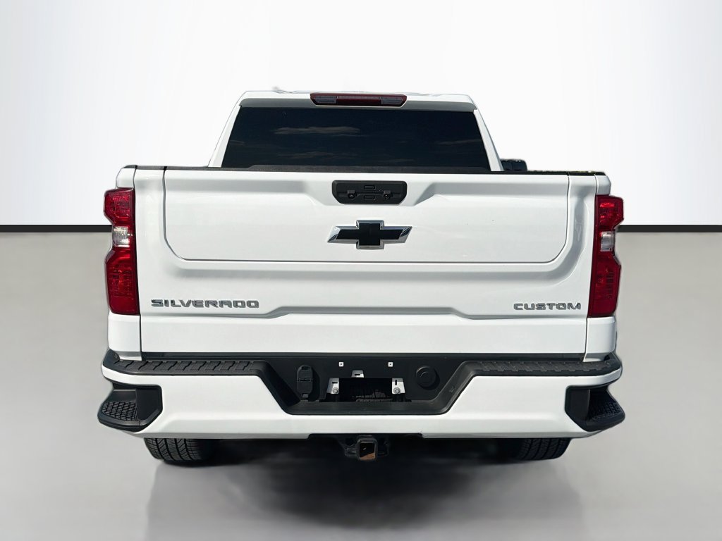 Used 2024 Chevrolet Silverado 1500 Custom w/ LPO, Dark Essentials Package RWD image 6