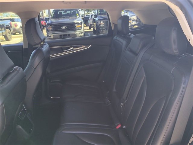 Certified 2023 Lincoln Nautilus AWD image 13