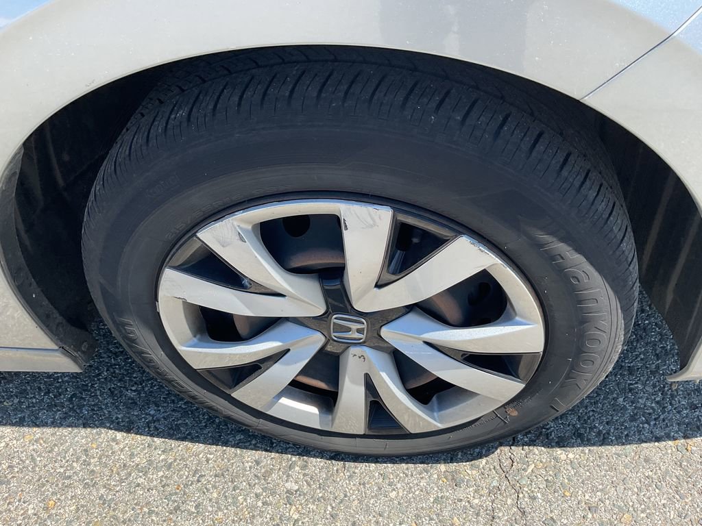 Used 2023 Honda Civic LX image 11