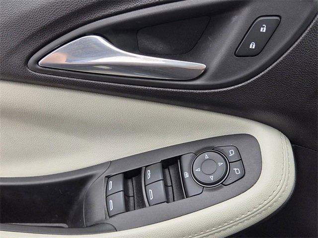 Certified 2022 Buick Encore GX Select image 17