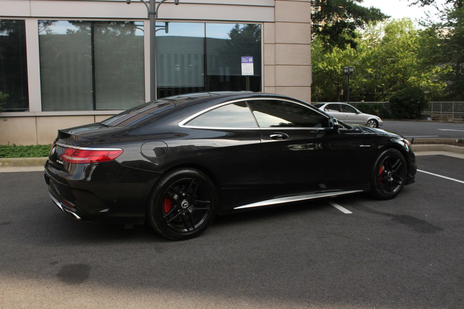 Used 2016 Mercedes-Benz S 63 AMG 4MATIC Coupe w/ Driver Assistance Package image 7