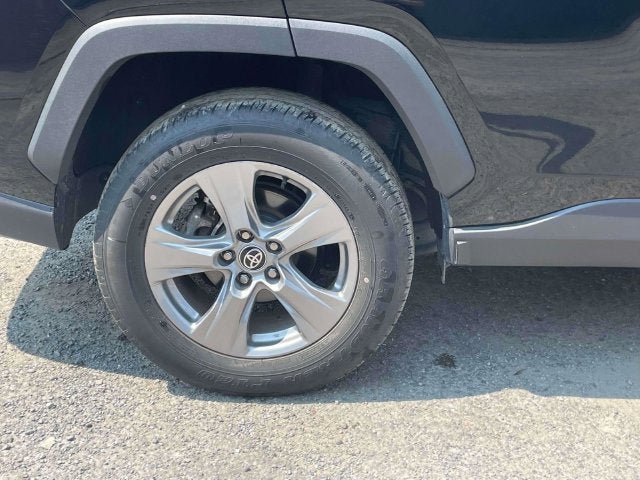 Certified 2025 Toyota RAV4 XLE AWD/4WD image 11