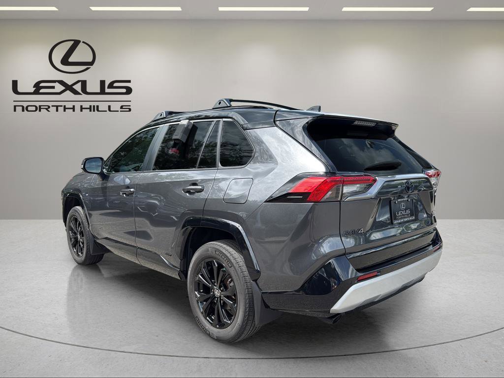 Used 2024 Toyota RAV4 XSE w/ Advanced Technology Package AWD/4WD image 8