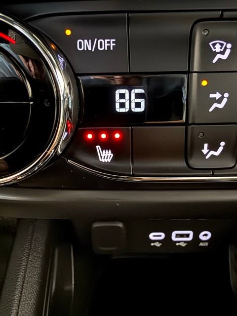 Used 2021 Chevrolet TrailBlazer RS w/ Convenience Package image 27