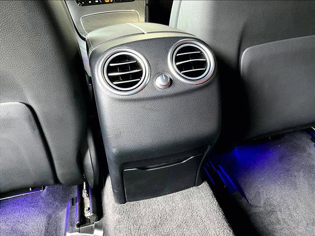 Used 2023 Mercedes-Benz GLC 300 4MATIC Coupe image 25