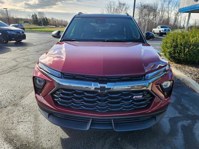 Used 2024 Chevrolet TrailBlazer RS image 2