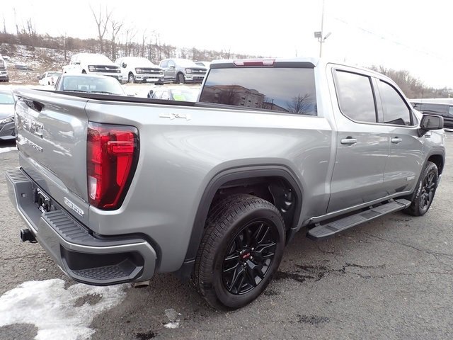 Used 2024 GMC Sierra 1500 Elevation w/ LPO, Elevation Black Package image 10