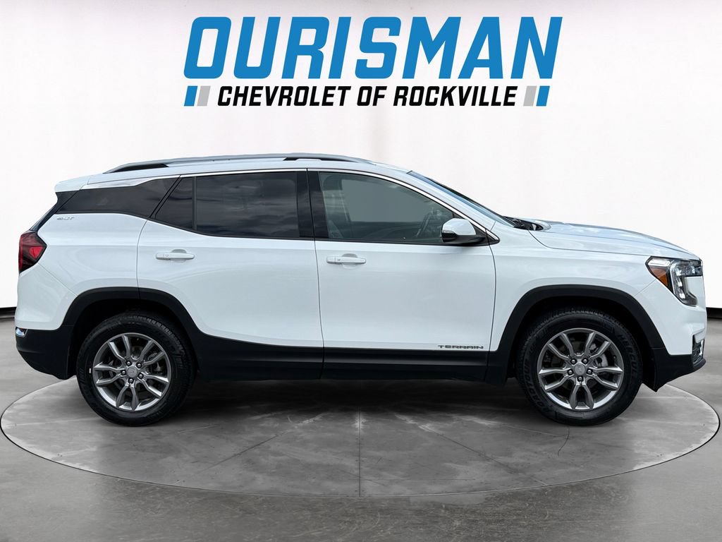 Used 2022 GMC Terrain SLT AWD/4WD image 7