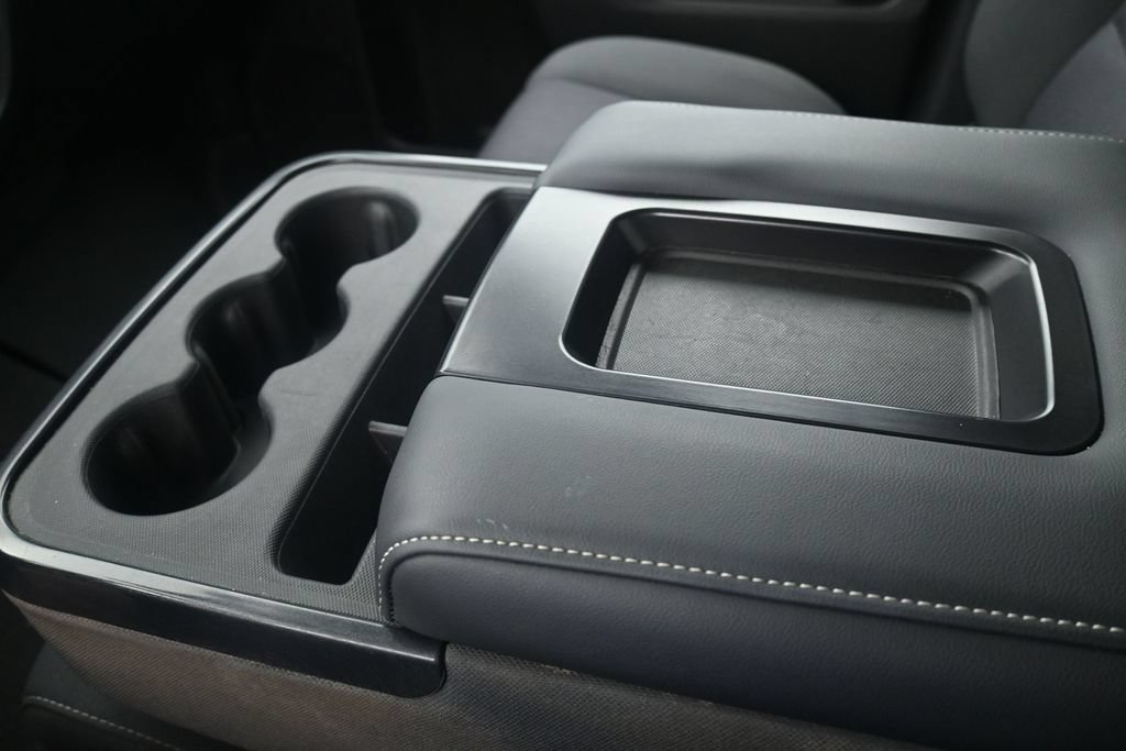 Used 2018 Chevrolet Silverado 1500 LT w/ All Star Edition AWD/4WD image 23