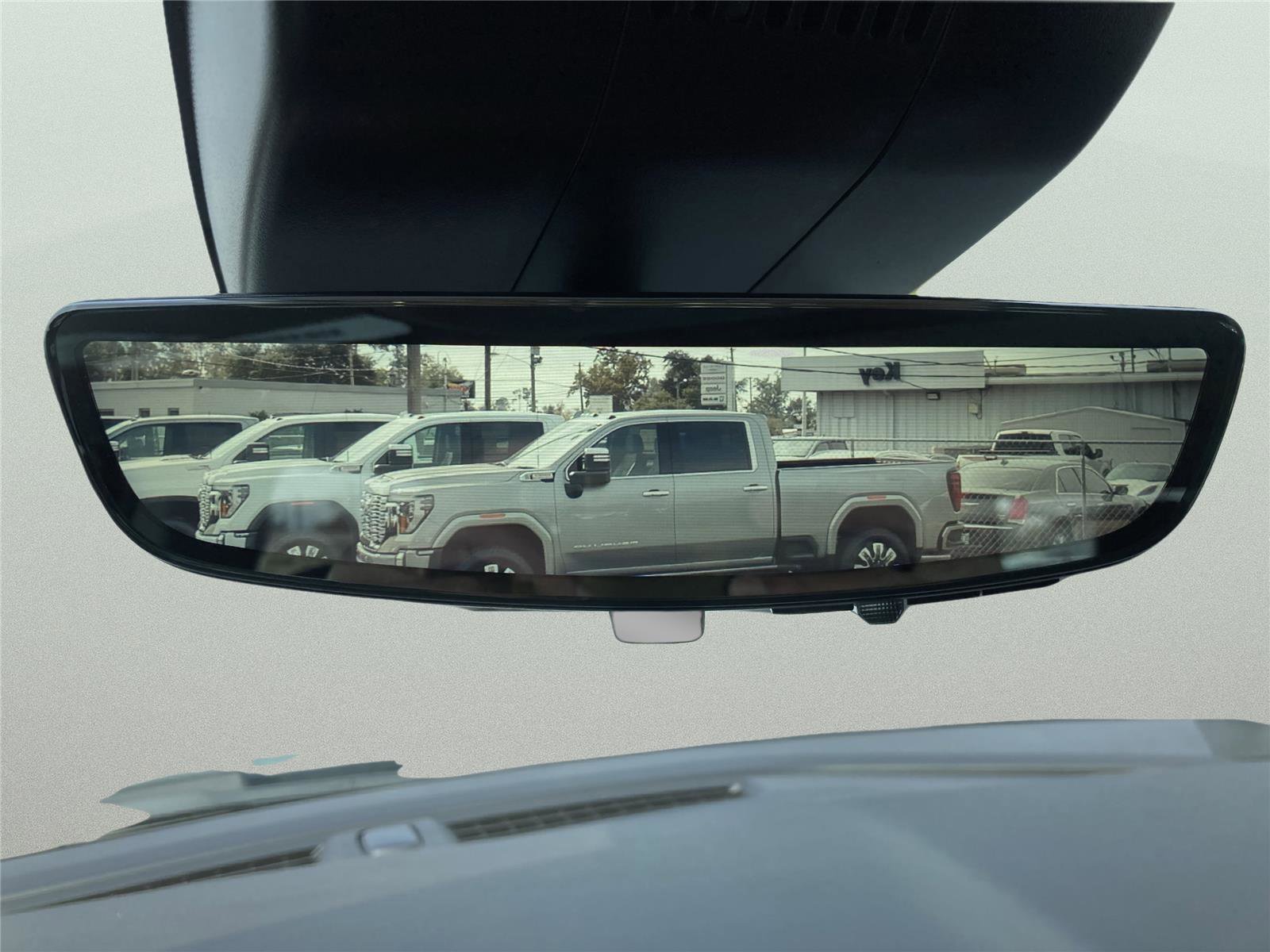 New 2026 GMC Sierra 2500 Denali w/ Denali Reserve Package image 24