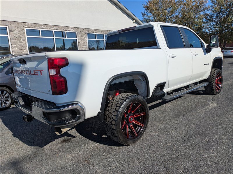 Used 2021 Chevrolet Silverado 2500 LT w/ Z71 Off-Road Package AWD/4WD image 8