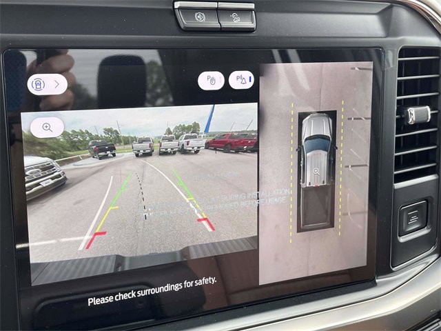 New 2025 Ford F250 King Ranch w/ Chrome Package image 18