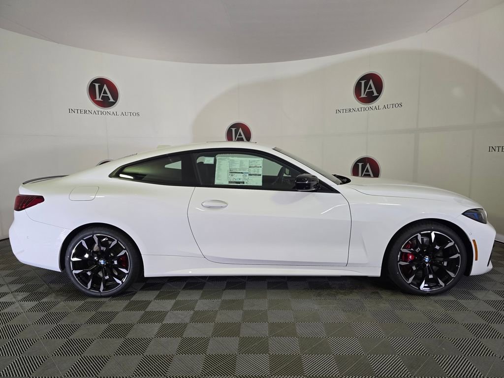 New 2026 BMW 430i xDrive Coupe w/ M Sport Package AWD/4WD image 3