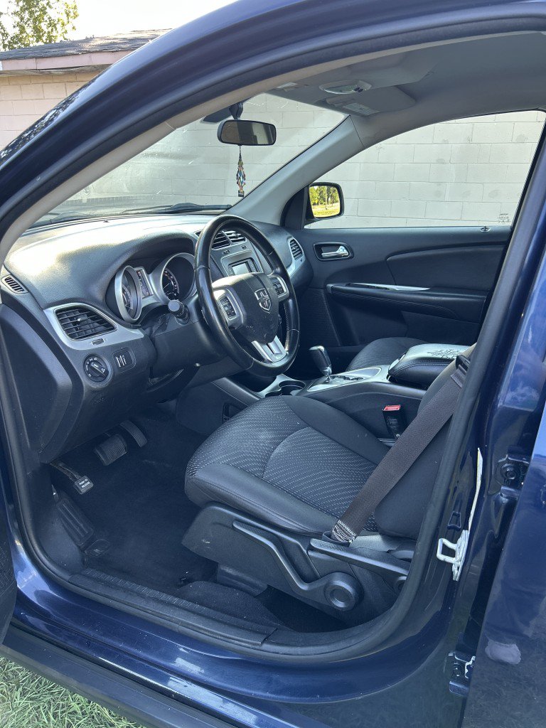 Used 2018 Dodge Journey SXT AWD/4WD image 11