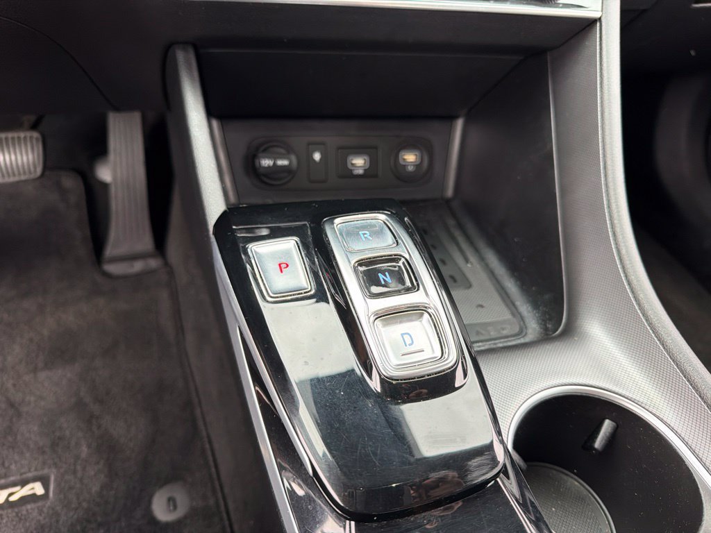 Used 2021 Hyundai Sonata SEL w/ Convenience Package FWD image 11