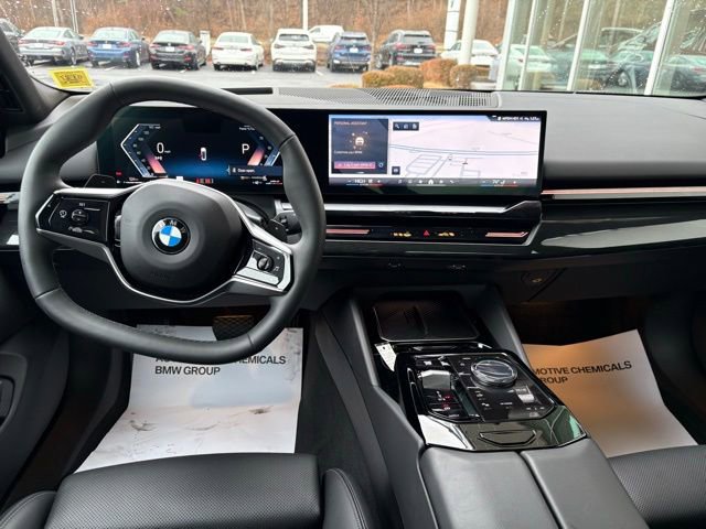 Used 2026 BMW 530i xDrive w/ Premium Package image 14